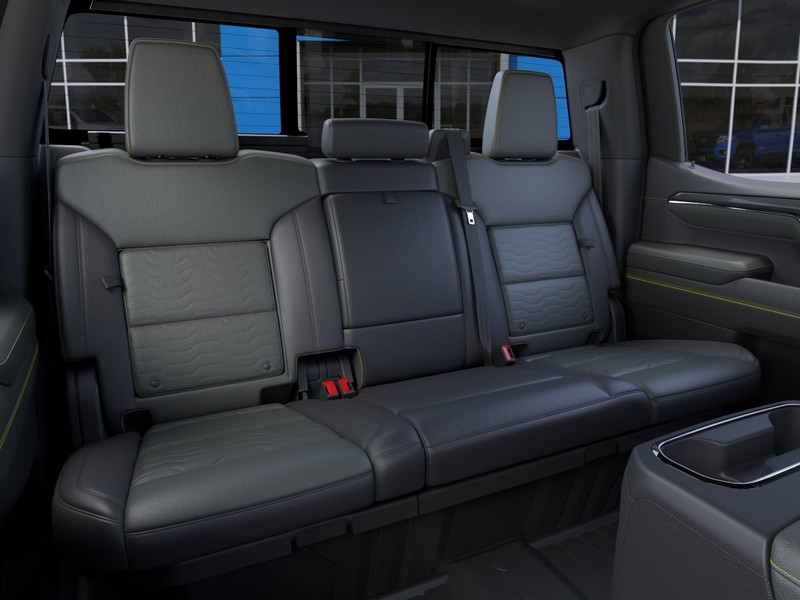 Chevrolet Silverado 1500 Vehicle Full-screen Gallery Image 17