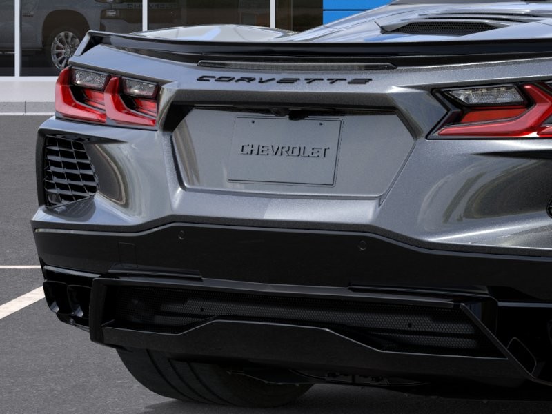 Chevrolet Corvette Vehicle Full-screen Gallery Image 14