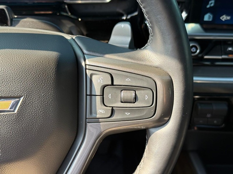Chevrolet Silverado 1500 Vehicle Full-screen Gallery Image 20