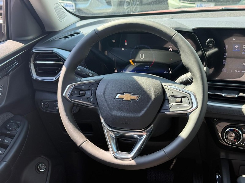 Chevrolet TrailBlazer Vehicle Full-screen Gallery Image 7
