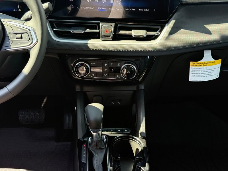 Chevrolet TrailBlazer Vehicle Full-screen Gallery Image 9