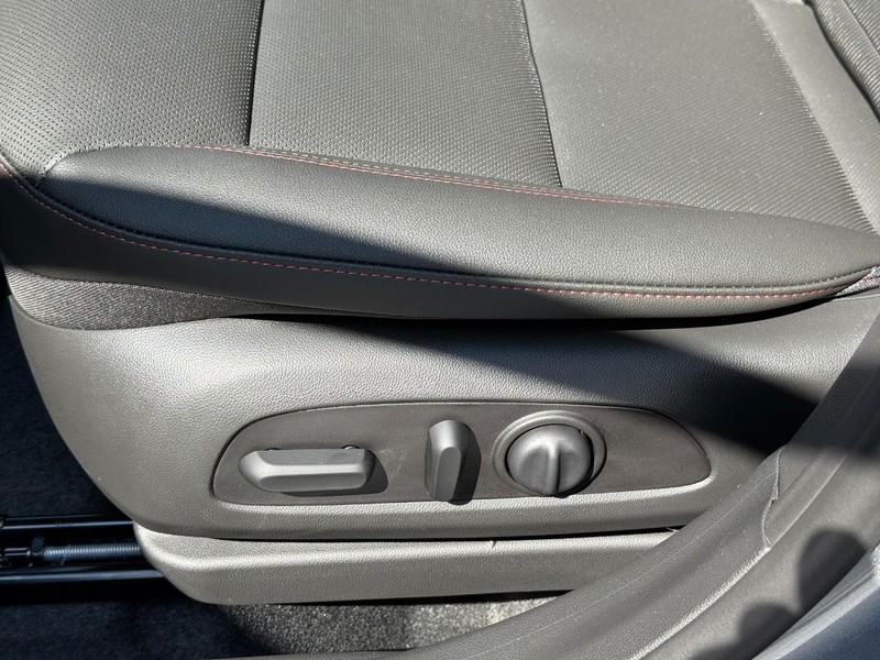Chevrolet Trax Vehicle Full-screen Gallery Image 13