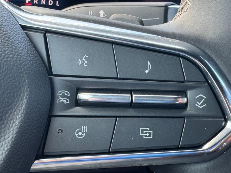 Chevrolet Traverse Vehicle Full-screen Gallery Image 16