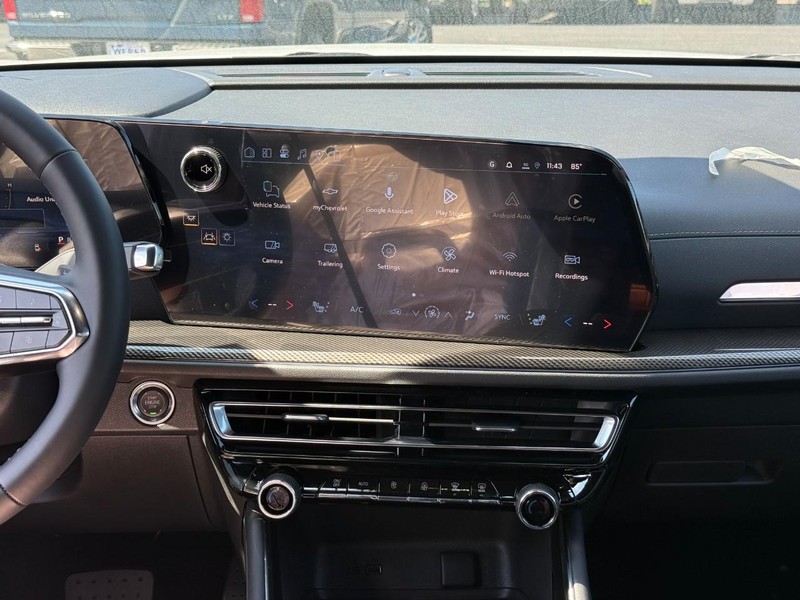 Chevrolet Traverse Vehicle Full-screen Gallery Image 10