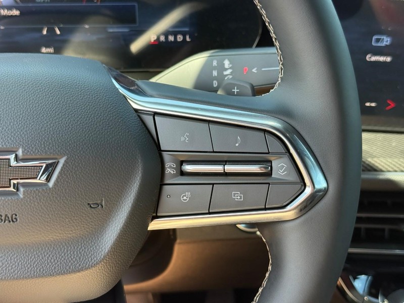 Chevrolet Traverse Vehicle Full-screen Gallery Image 14