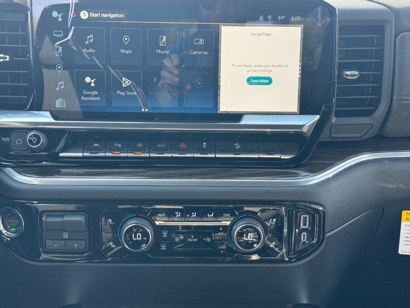 Chevrolet Silverado 1500 Vehicle Full-screen Gallery Image 8