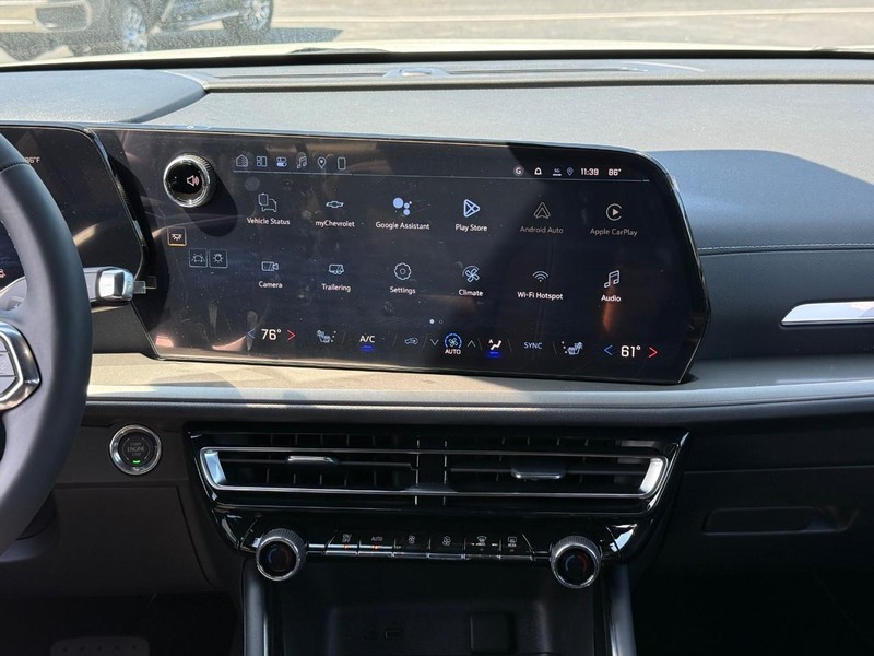 Chevrolet Traverse Vehicle Full-screen Gallery Image 9