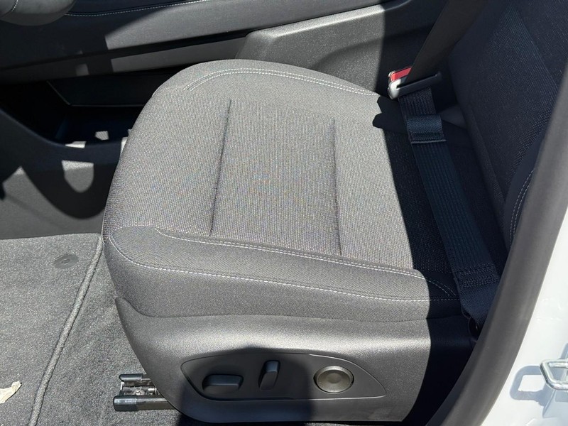 Chevrolet Traverse Vehicle Full-screen Gallery Image 12