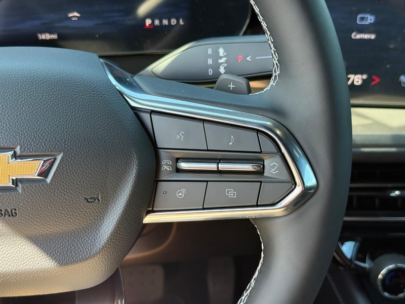 Chevrolet Traverse Vehicle Full-screen Gallery Image 15