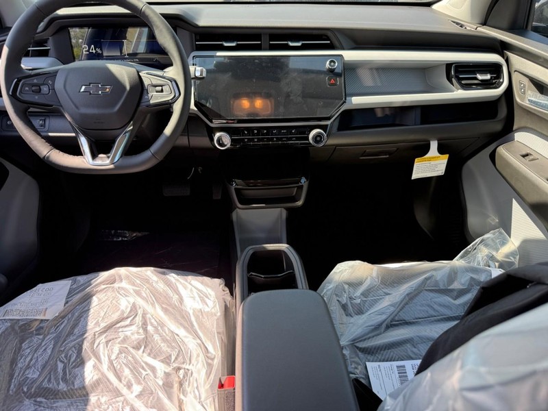 Chevrolet Bolt Vehicle Full-screen Gallery Image 6