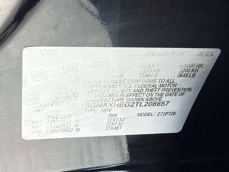 Chevrolet Equinox Vehicle Full-screen Gallery Image 23
