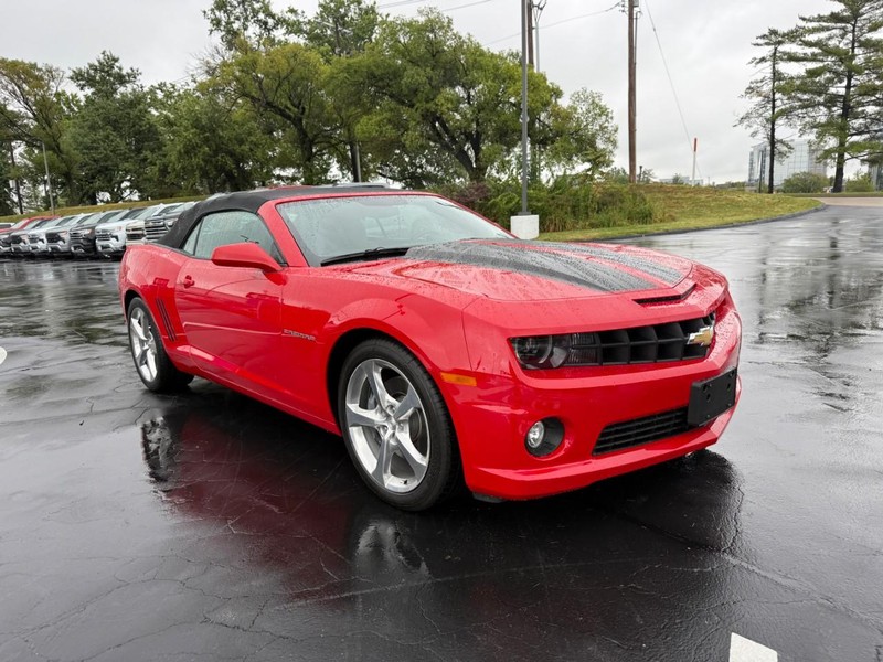 Chevrolet Camaro Vehicle Full-screen Gallery Image 08
