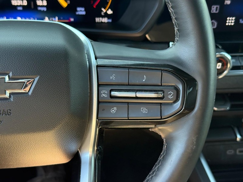 Chevrolet Colorado Vehicle Full-screen Gallery Image 21