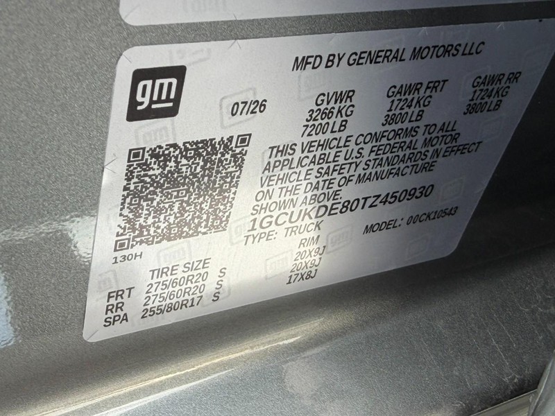 Chevrolet Silverado 1500 Vehicle Full-screen Gallery Image 15