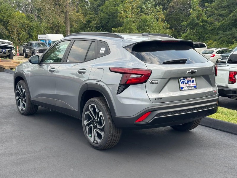 Chevrolet Trax Vehicle Full-screen Gallery Image 3