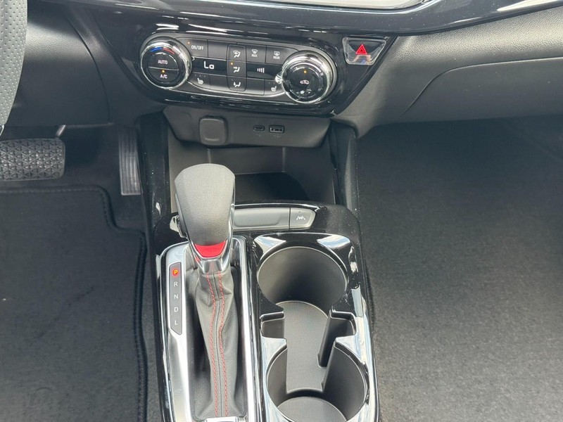 Chevrolet Trax Vehicle Full-screen Gallery Image 10
