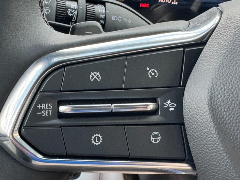 Chevrolet Tahoe Vehicle Full-screen Gallery Image 16