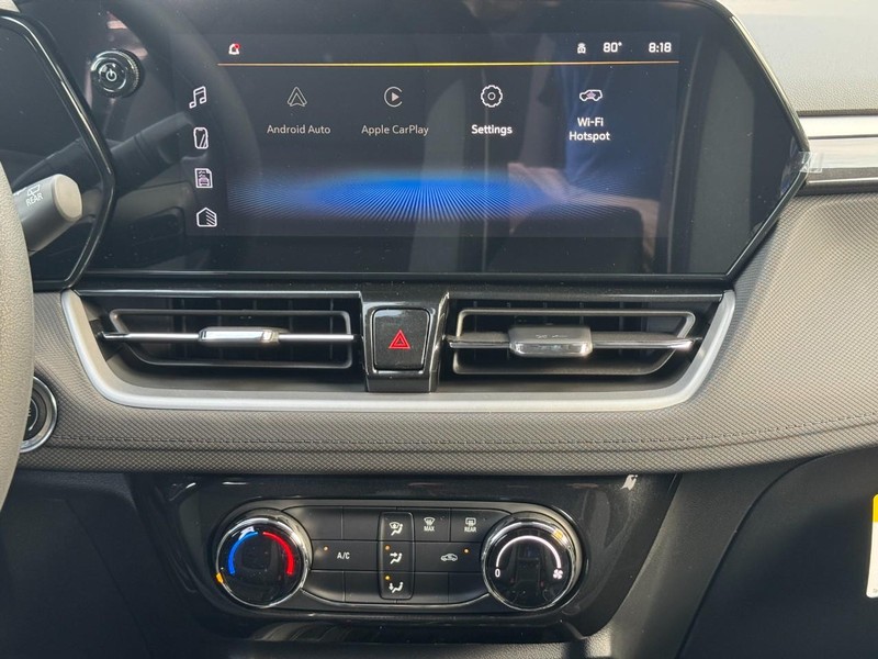 Chevrolet TrailBlazer Vehicle Full-screen Gallery Image 9