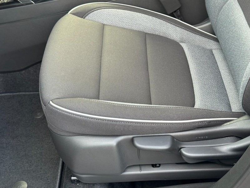 Chevrolet TrailBlazer Vehicle Full-screen Gallery Image 11