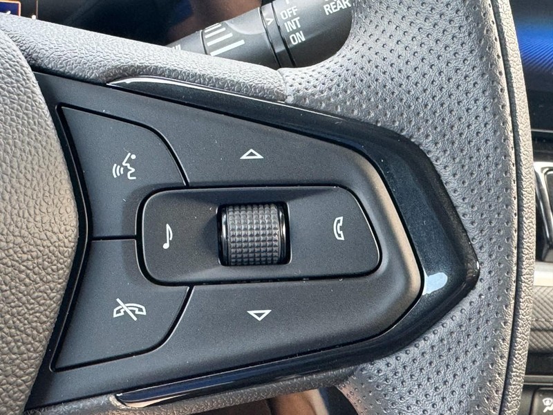 Chevrolet TrailBlazer Vehicle Full-screen Gallery Image 15