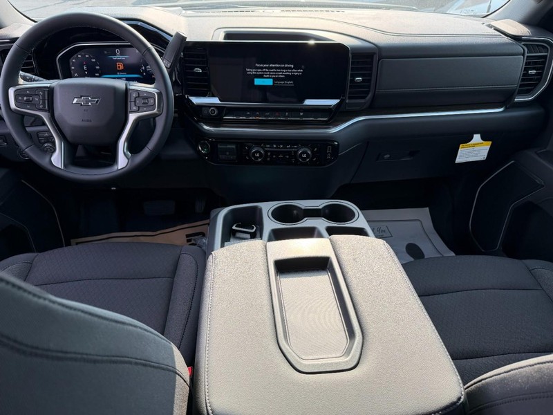 Chevrolet Silverado 1500 Vehicle Full-screen Gallery Image 5