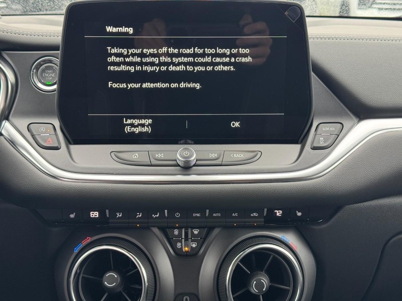 Chevrolet Blazer Vehicle Full-screen Gallery Image 7