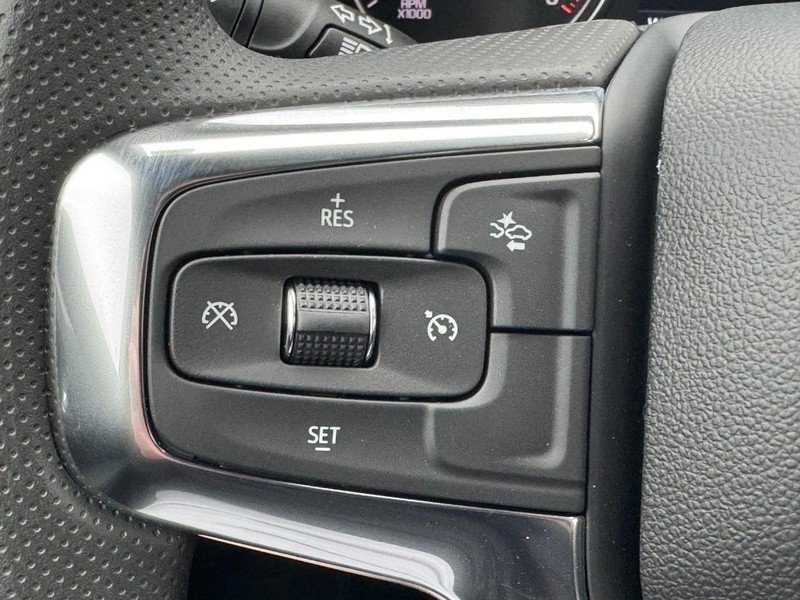 Chevrolet Blazer Vehicle Full-screen Gallery Image 11