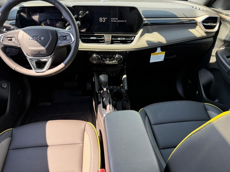 Chevrolet TrailBlazer Vehicle Full-screen Gallery Image 7