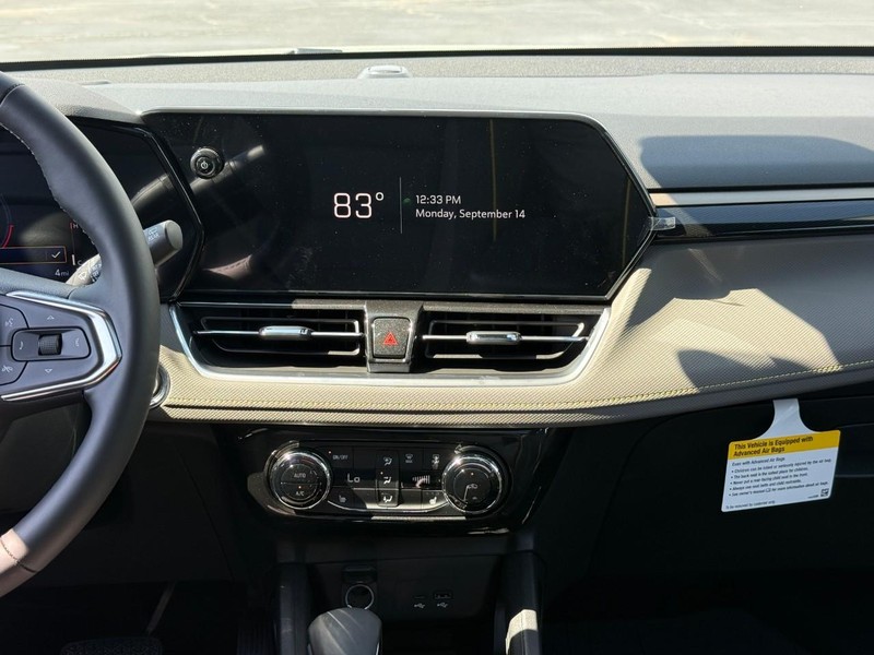 Chevrolet TrailBlazer Vehicle Full-screen Gallery Image 9