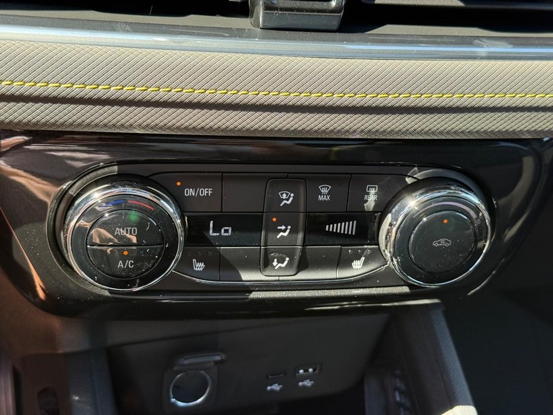 Chevrolet TrailBlazer Vehicle Full-screen Gallery Image 17