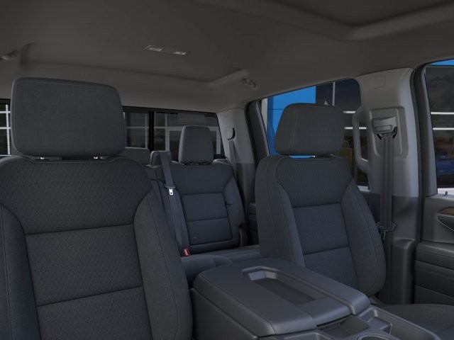 Chevrolet Silverado 2500HD Vehicle Full-screen Gallery Image 25
