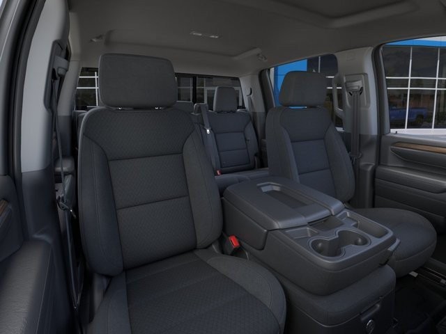 Chevrolet Silverado 2500HD Vehicle Full-screen Gallery Image 18
