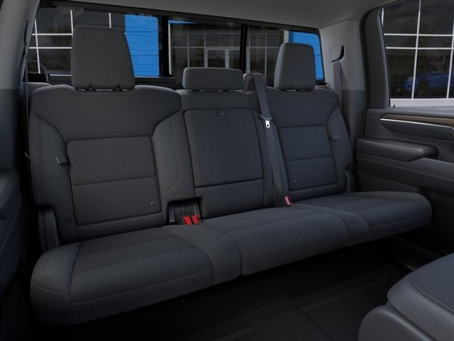 Chevrolet Silverado 2500HD Vehicle Full-screen Gallery Image 19
