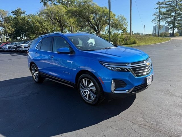 Chevrolet Equinox Vehicle Full-screen Gallery Image 9