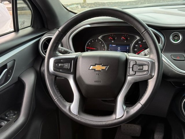 Chevrolet Blazer Vehicle Full-screen Gallery Image 12