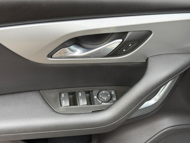 Chevrolet Blazer Vehicle Full-screen Gallery Image 15