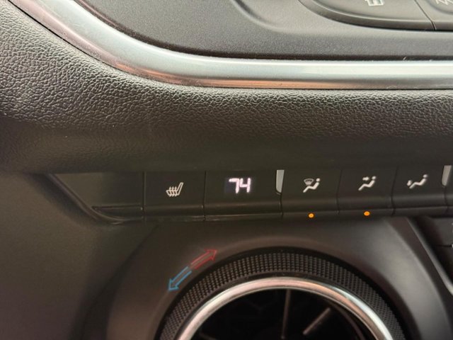Chevrolet Blazer Vehicle Full-screen Gallery Image 21