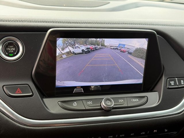 Chevrolet Blazer Vehicle Full-screen Gallery Image 23