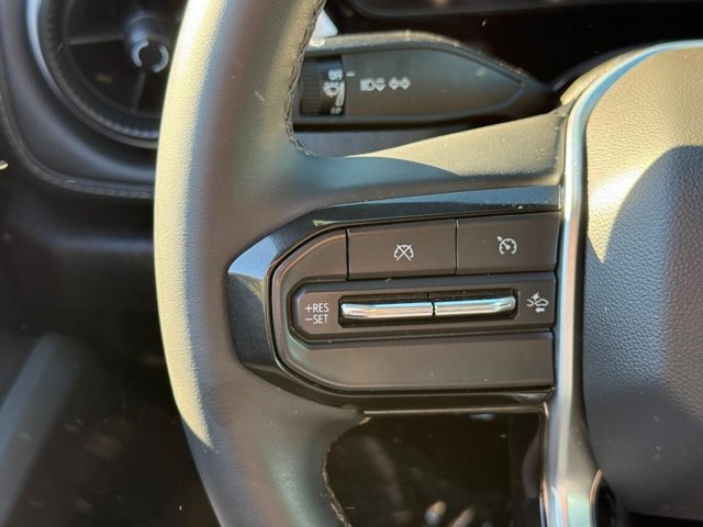 Chevrolet Colorado Vehicle Full-screen Gallery Image 18
