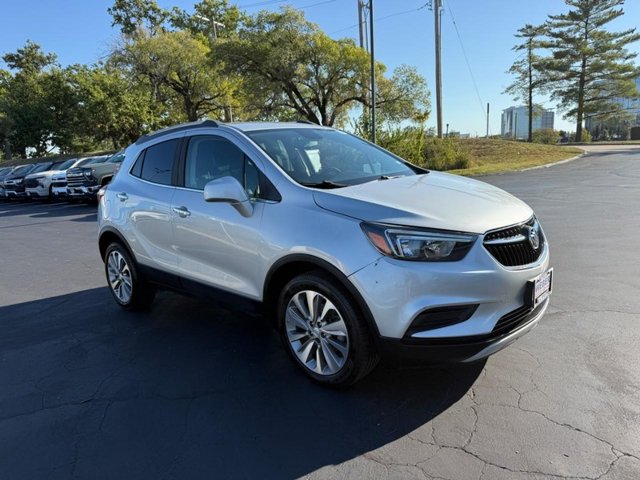 Buick Encore Vehicle Full-screen Gallery Image 08