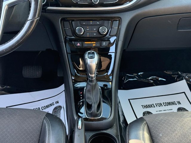 Buick Encore Vehicle Full-screen Gallery Image 14