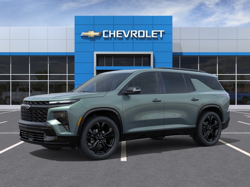Chevrolet Traverse Vehicle Full-screen Gallery Image 2