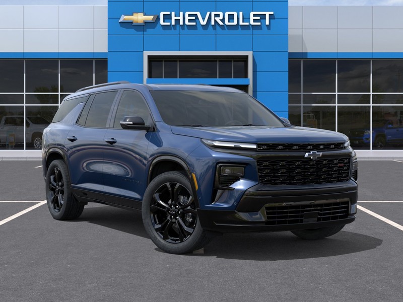 Chevrolet Traverse Vehicle Full-screen Gallery Image 7