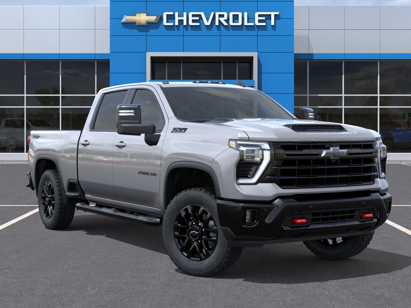 Chevrolet Silverado 2500HD Vehicle Full-screen Gallery Image 7