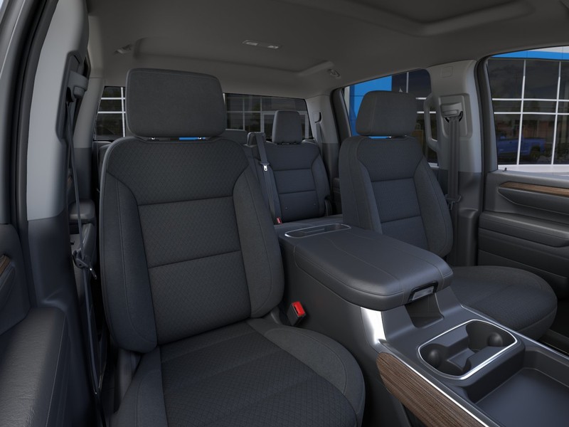 Chevrolet Silverado 2500HD Vehicle Full-screen Gallery Image 16
