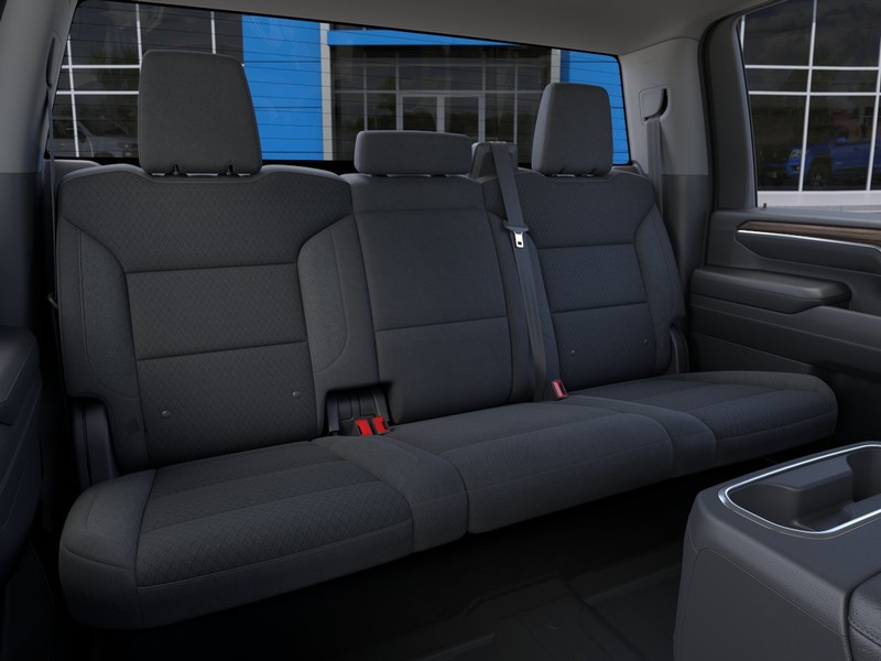 Chevrolet Silverado 2500HD Vehicle Full-screen Gallery Image 17