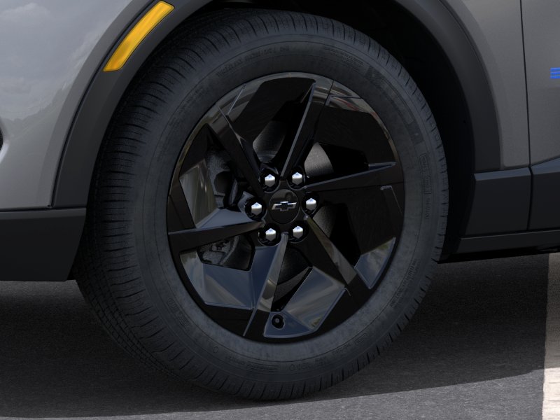 Chevrolet Equinox EV Vehicle Full-screen Gallery Image 9