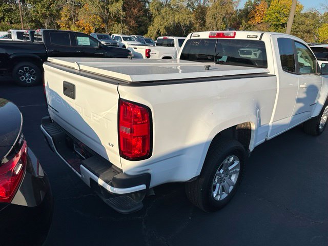 Chevrolet Colorado Vehicle Full-screen Gallery Image 02