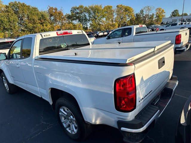 Chevrolet Colorado Vehicle Full-screen Gallery Image 03