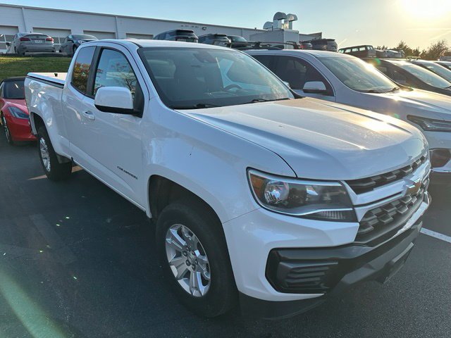 Chevrolet Colorado Vehicle Full-screen Gallery Image 02